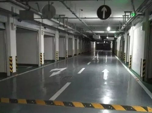車(chē)讓人,還是人讓車(chē),其實(shí)應(yīng)該這樣